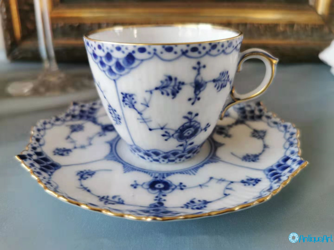 金边皇家哥本哈根唐草咖啡杯套装